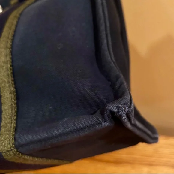 HERMES FOURRE TOUT PM TOTE BAG  
NAVY/GREEN - AUTHENTIC - Picture 7 of 7